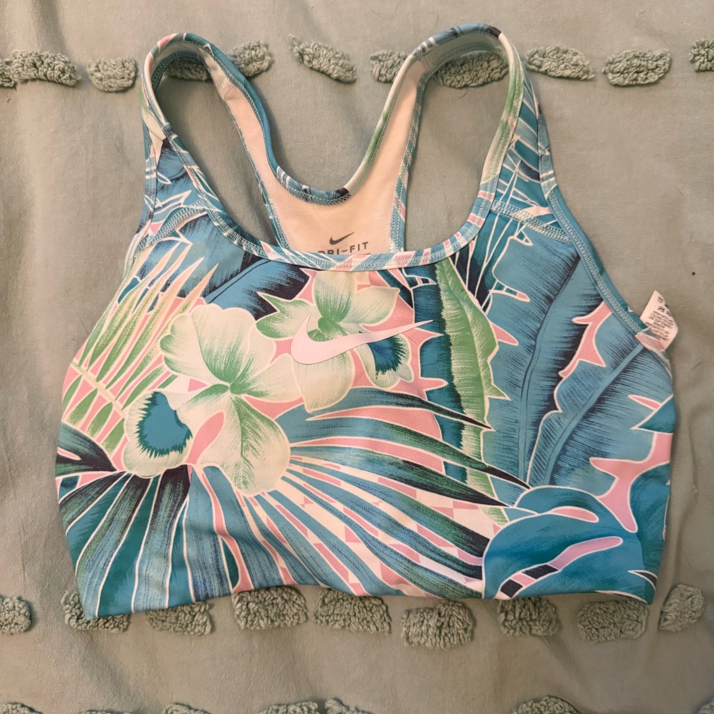 Nike Tropical Leaf Print Sports Bra